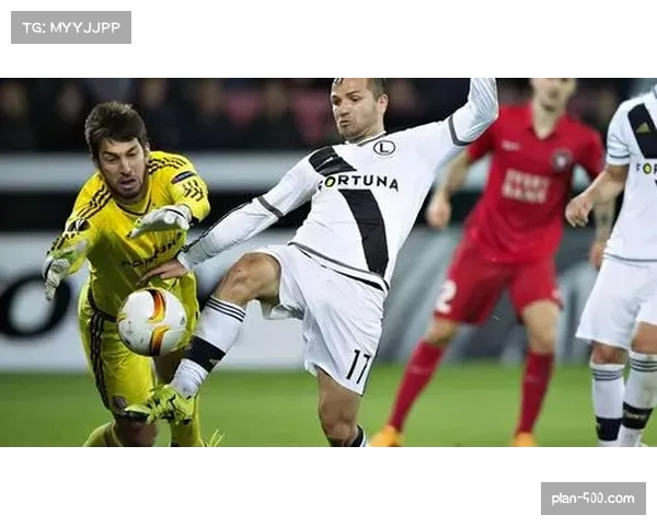 美因茨主场防守体系分析 零失球纪录助力直接晋级